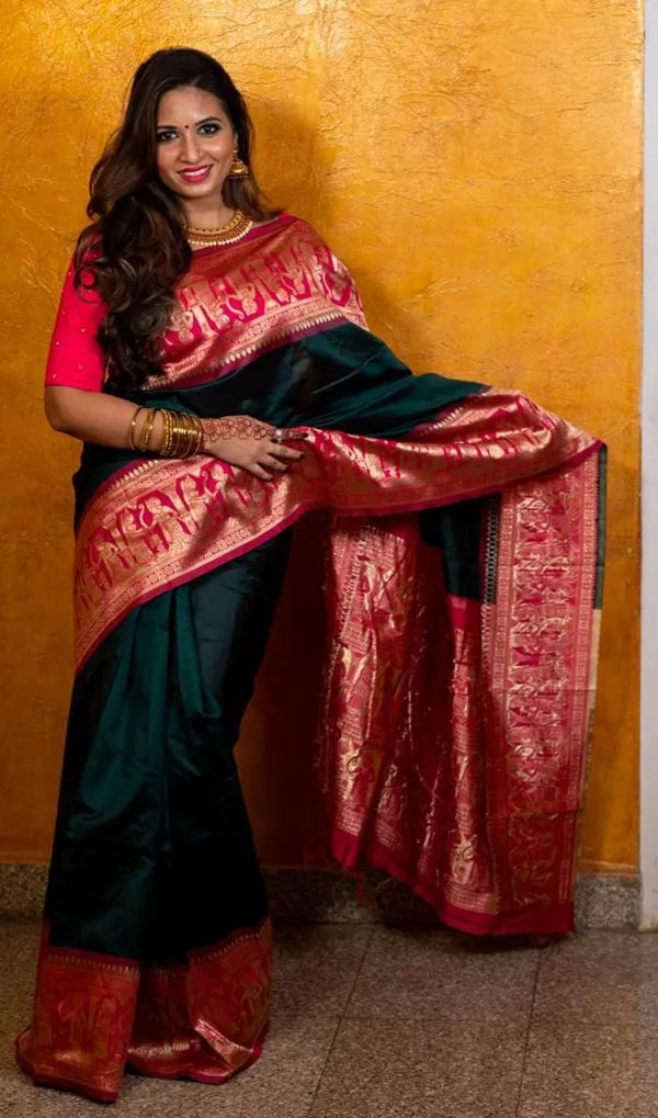 Green_Pink_Soft_Silk_Saree_With_Unstitched_Blouse_For_Women