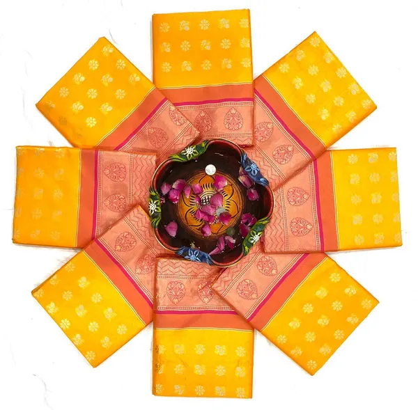 Yellow_Pink_Soft_Silk_Saree_With_Unstitched_Blouse_For_Women