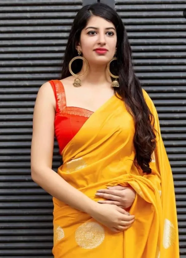 Yellow_Soft_Silk_Saree_With_Unstitched_Blouse_For_Women