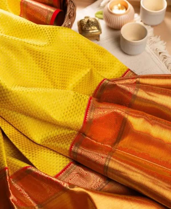 Yellow_Soft_Silk_Saree_With_Unstitched_Blouse_For_Women