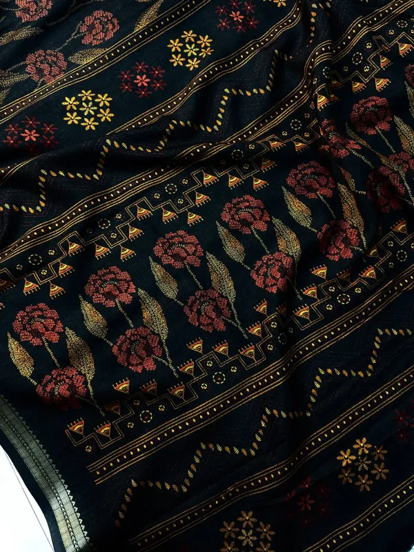 ELEGANT_BLACK_MARSHMELLOW_FLOWER_DESIGN_SAREE_WITH_BLOUSE_PIECE