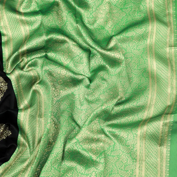 Black_And_Mint_Green_Soft_Silk_Saree_With_Unstitched_Blouse_For_Women