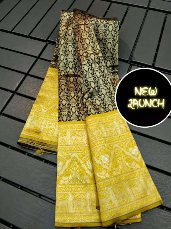 Yellow_Soft_Silk_Saree_With_Unstitched_Blouse_For_Women