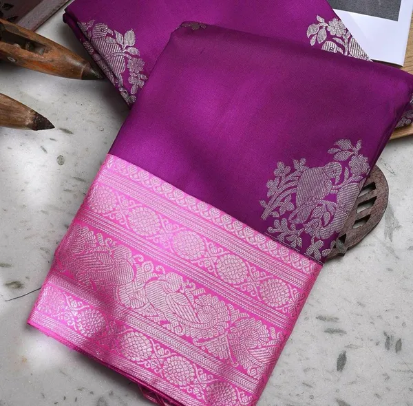 Maroon_Soft_Silk_Saree_With_Unstitched_Blouse_For_Women