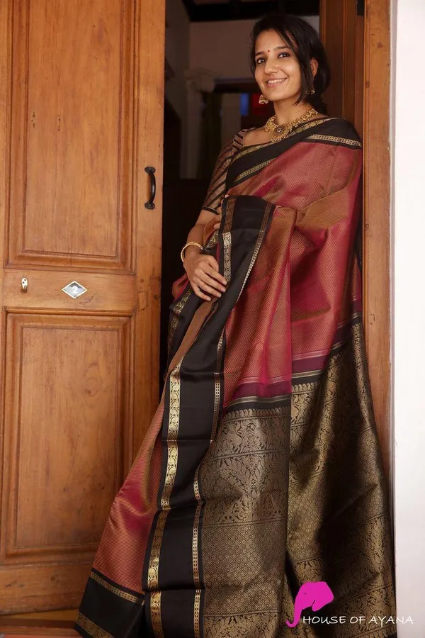 Deep_Magenta_Wine_Soft_Silk_Saree_With_Unstitched_Blouse_For_Women