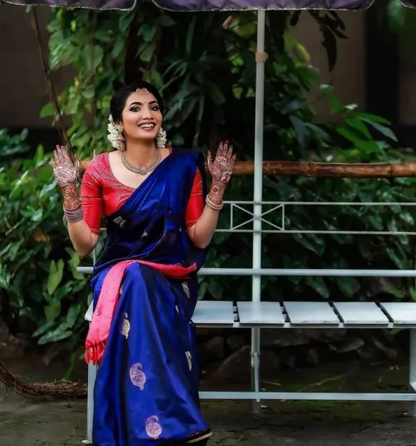 Blue_Pink_Soft_Silk_Saree_With_Unstitched_Blouse_For_Women