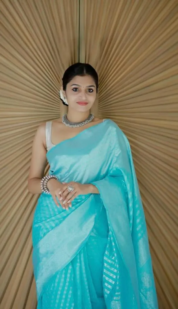 Sky_Blue_Soft_Silk_Saree_With_Unstitched_Blouse_For_Women
