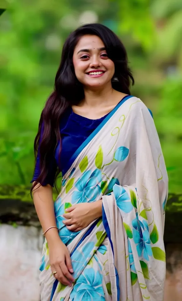 Saree_With_Unstitched_Blouse_For_Women