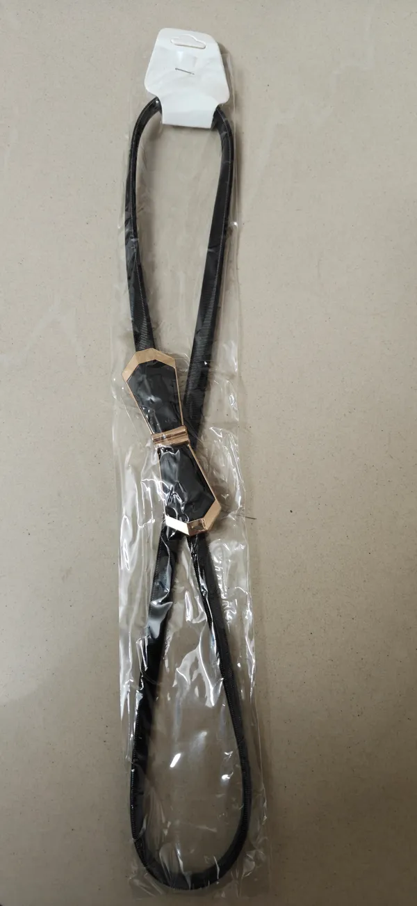 Black_With_Golden_Buckle_Waist_Belt_For_Women
