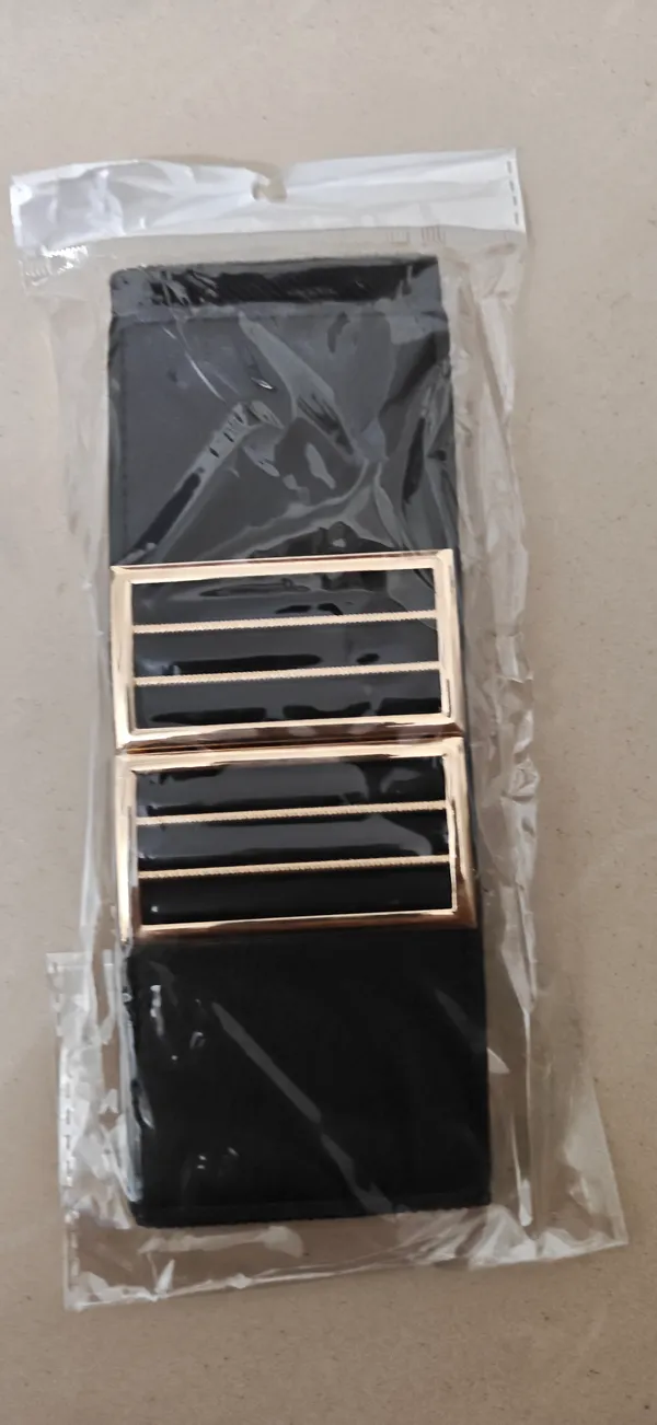 Black_Elastic_Belt_With_Gold_Double_Rectangle_Buckle_For_Women