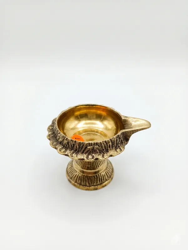 Gold_Brass_Pooja_Decorative_Oil_Lamp_Diya_Set_Of_2