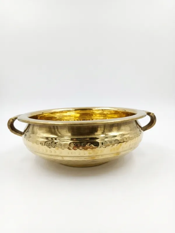 Majestic_Decor_pure_brass_hammered_design_urli_bowl