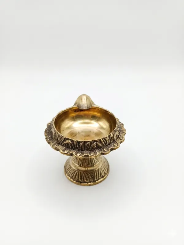 Gold_Brass_Pooja_Decorative_Oil_Lamp_Diya_Set_Of_2