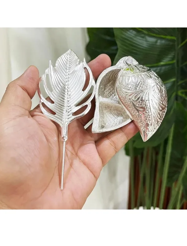 Silver_Iron_Leaf_Design_Decorative_Bowl_With_Lid