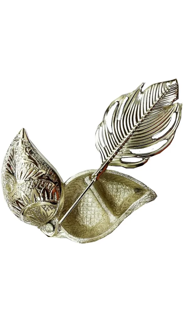 Silver_Iron_Leaf_Design_Decorative_Bowl_With_Lid