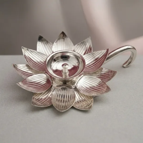 Silver_Iron_Lotus_Shaped_Diya_With_Handle