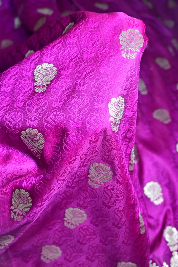 Premium_Purplish_Pink_Katan_Banarasi_Silk_Saree_With_Silver_Zari_Floral_Buta_Traditional_Wedding_Festive_Wear