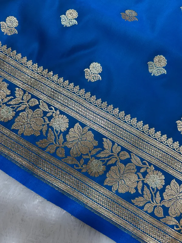 Premium_Royal_Blue_Banarasi_Silk_Saree_With_Rich_Gold_Silver_Double_Zari_Weaving