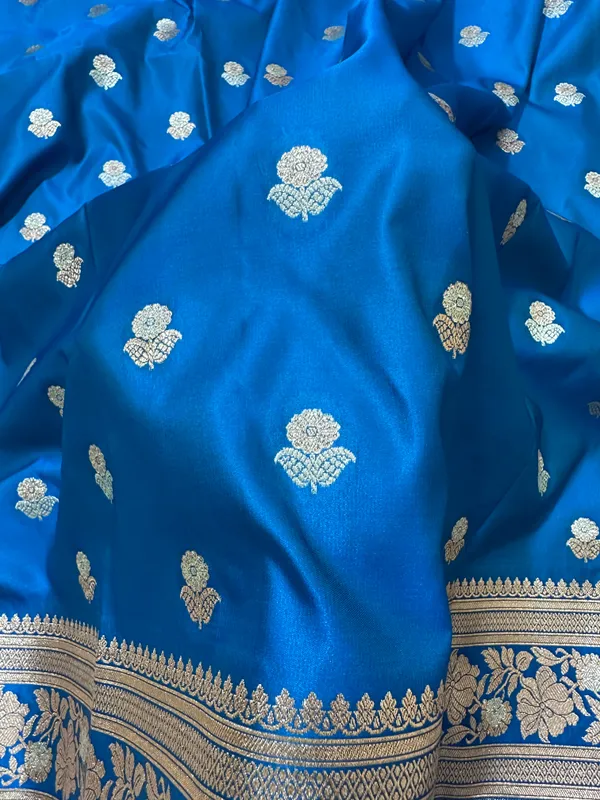 Premium_Royal_Blue_Banarasi_Silk_Saree_With_Rich_Gold_Silver_Double_Zari_Weaving