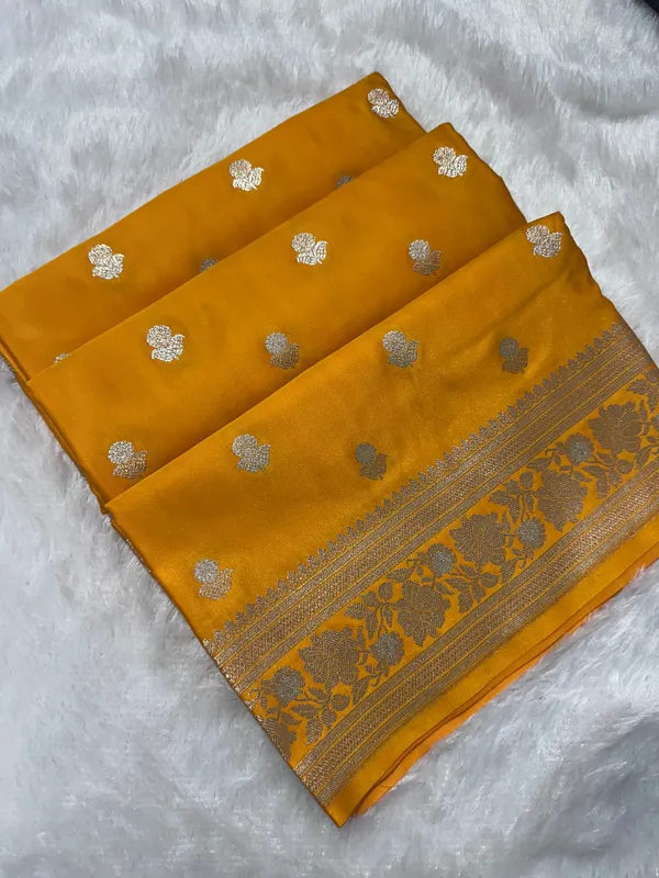 Premium_Yellow_Banarasi_Silk_Saree_With_Rich_Gold_Silver_Double_Zari_Weaving