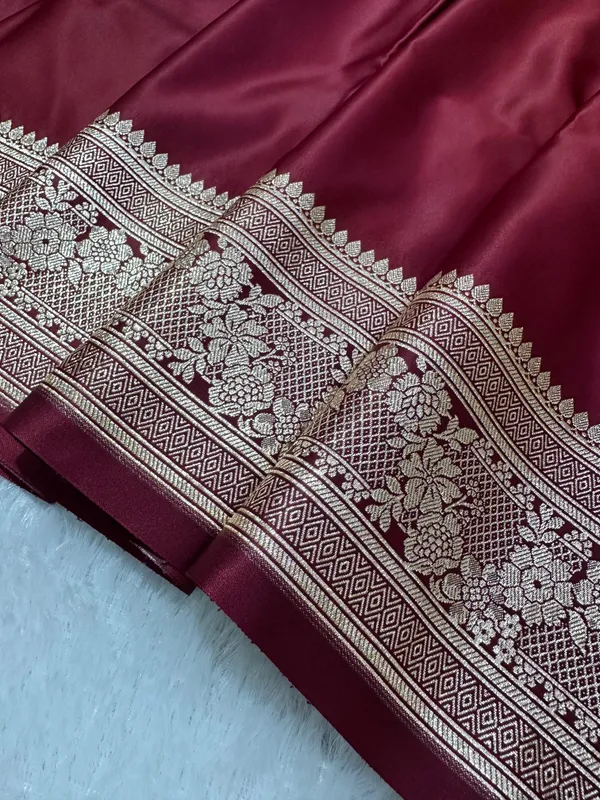 Luxury_Burgundy_Plain_Silk_Saree_With_Rich_Banarasi_Border