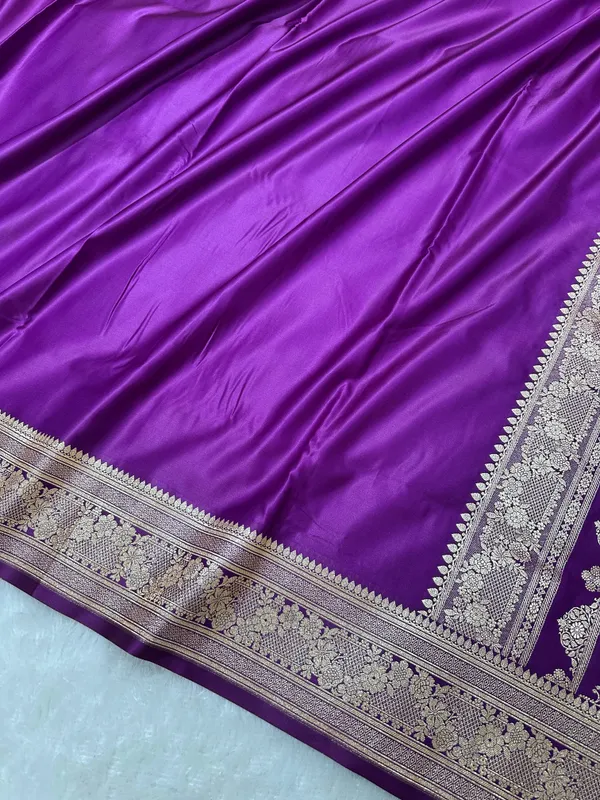 Luxury_Violet_Plain_Silk_Saree_With_Rich_Banarasi_Border