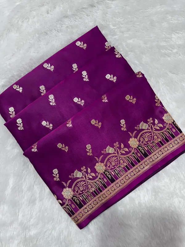 Premium_Royal_Purple_Banarasi_Silk_Saree_With_Elegant_Double_Zari_Buti_Border