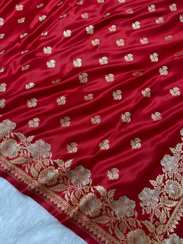 Premium_Scarlet_Red_Banarasi_Silk_Saree_With_Elegant_Double_Zari_Buti_Border