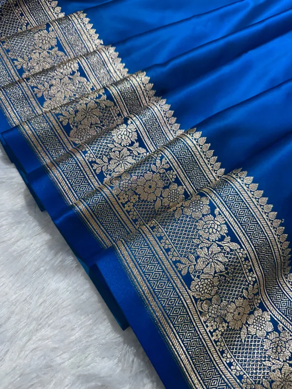 Luxury_Firozi_Plain_Silk_Saree_With_Rich_Banarasi_Border