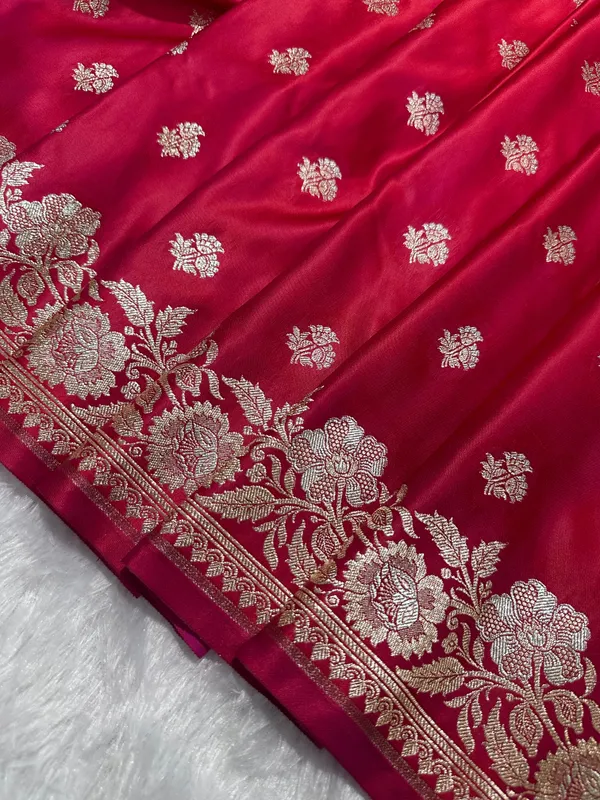 Premium_Rani_Banarasi_Silk_Saree_With_Elegant_Double_Zari_Buti_Border