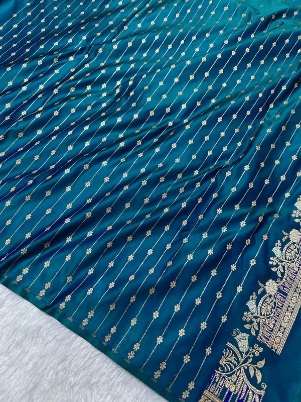 Premium_Peacock_Blue_Silk_Saree_With_Elegant_Double_Zari_Buti_Border_Nbsp