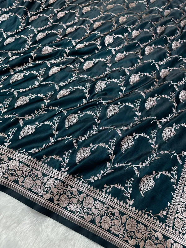 Royal_Teal_Blue_Colour_Banarasi_Silk_Saree