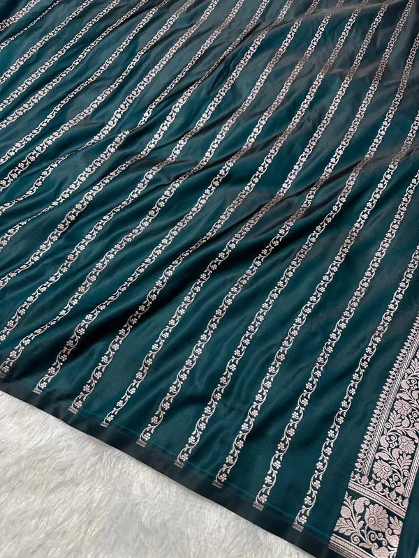 Royal_Teal_Blue_Colour_Banarasi_Silk_Saree