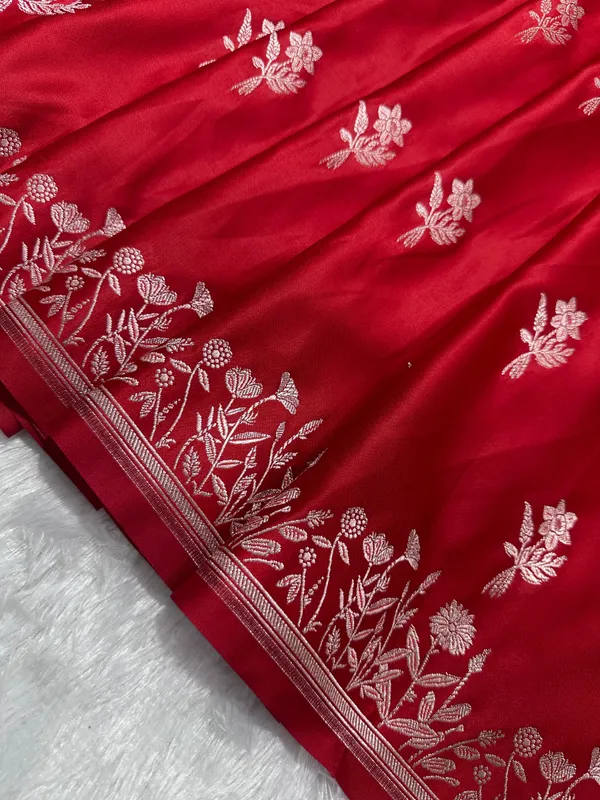 Royal_Cherry_Red_Banarasi_Silk_Saree