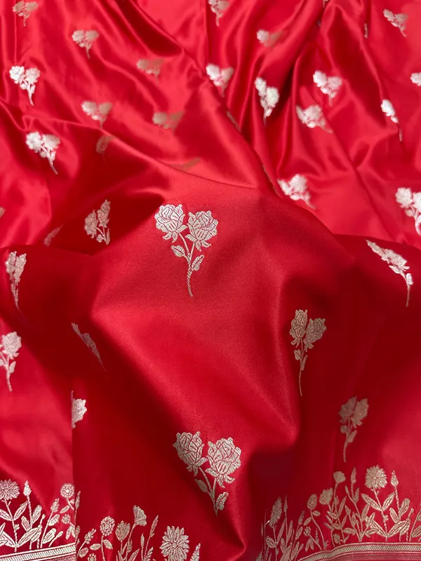 Royal_Maharani_Red_Banarasi_Silk_Saree