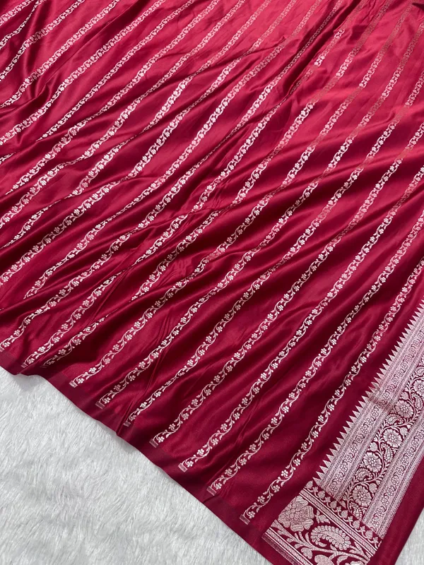 Royal_Bridal_Red_Banarasi_Silk_Saree