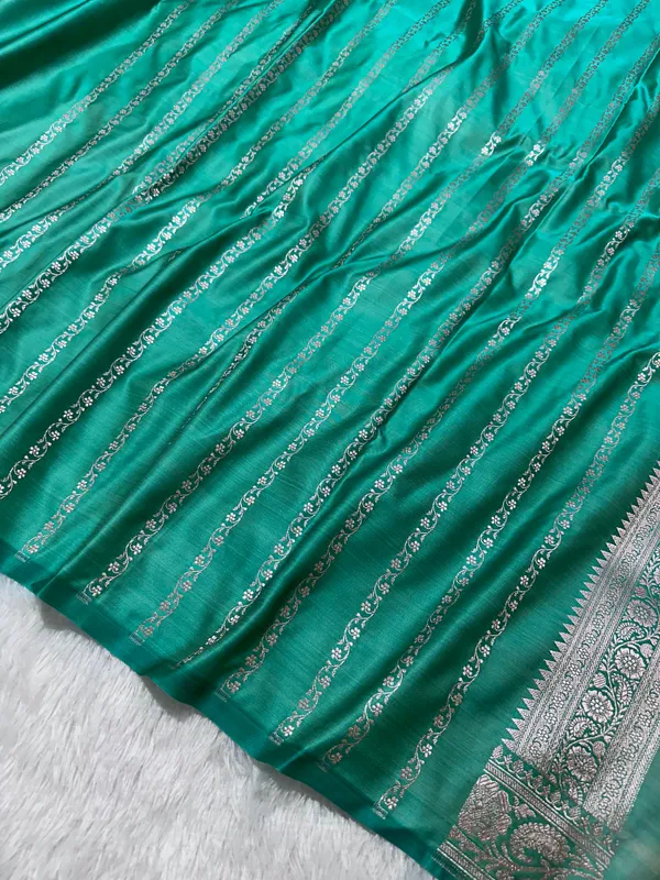 Elegant_Sea_Green_Banarasi_Silk_Saree