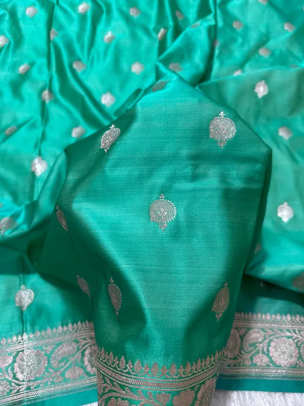 Elegant_Sea_Green_Banarasi_Silk_Saree