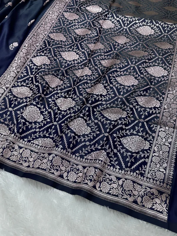 Royal_Navy_Blue_Banarasi_Silk_Saree