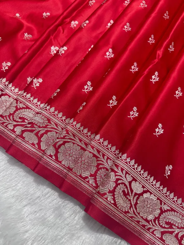 Royal_Bridal_Red_Banarasi_Silk_Saree