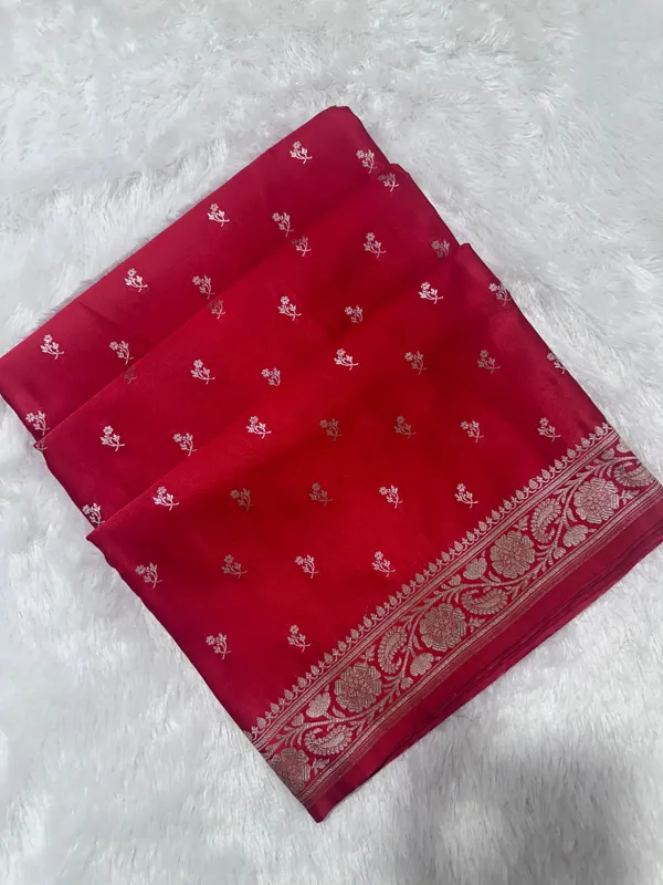 Royal_Bridal_Red_Banarasi_Silk_Saree