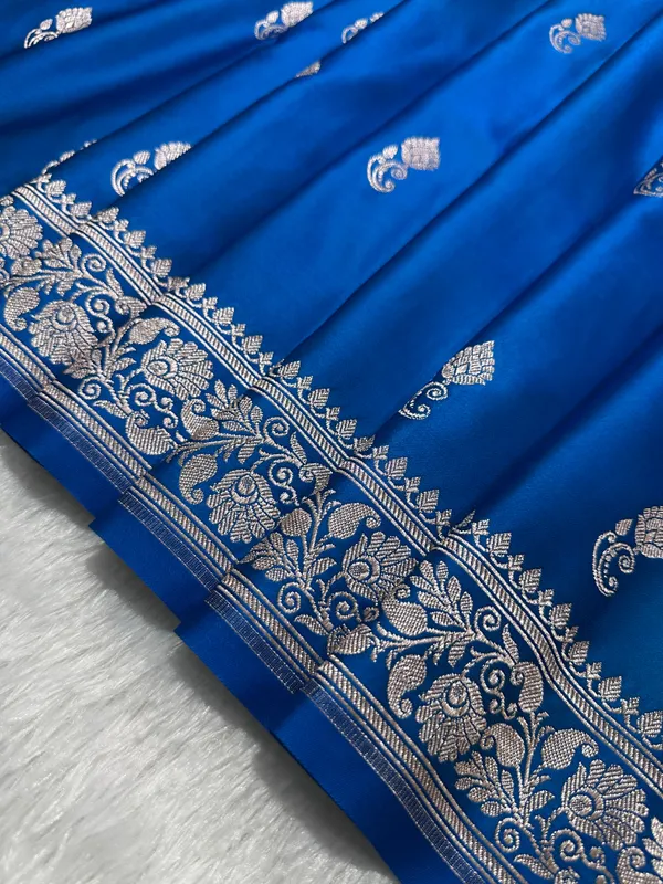 Royal_Ocean_Sapphire_Banarasi_Silk_Saree