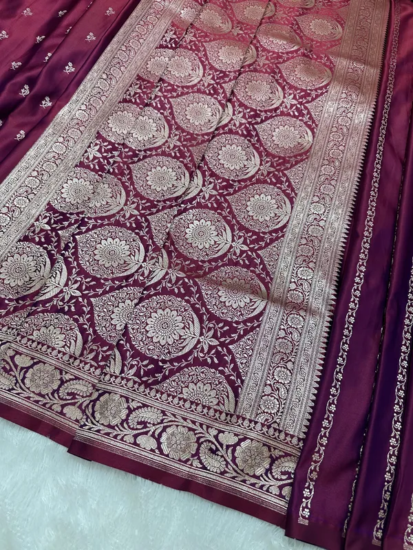 Premium_Deep_Magenta_Banarasi_Silk_Saree_With_Elegant_Double_Zari_Buti_Border_Nbsp