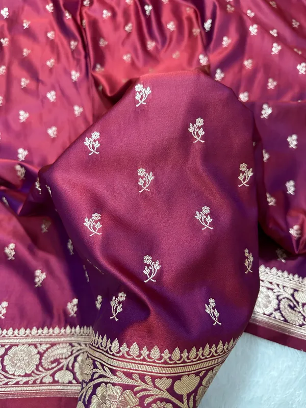 Premium_Deep_Magenta_Banarasi_Silk_Saree_With_Elegant_Double_Zari_Buti_Border_Nbsp