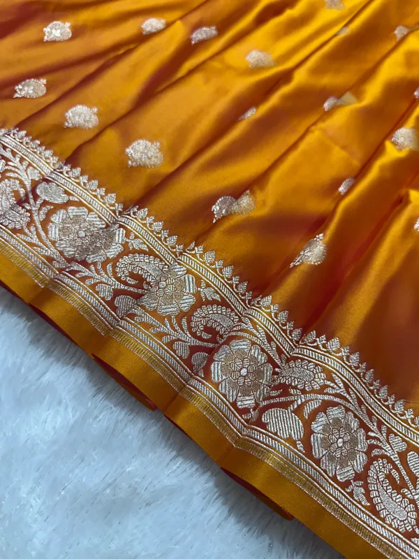 Premium_Mustard_Gold_Banarasi_Silk_Saree_With_Elegant_Double_Zari_Buti_Border