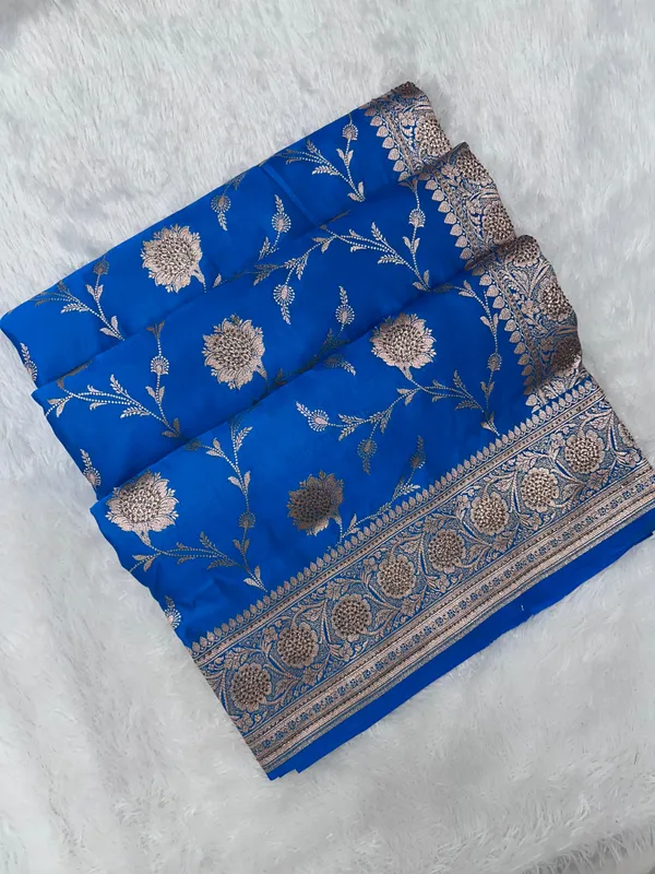 Royal_Blue_Pure_Katan_Silk_Banarasi_Saree_With_Intricate_Floral_Jaal_And_Traditional_Copper_Zari_Weaved_Border
