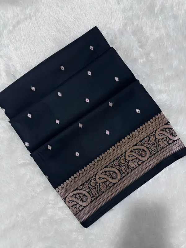 Black_Katan_Silk_Banarasi_Saree_With_Traditional_Paisley_Border_And_Subtle_Copper_Zari_Micro_Butis