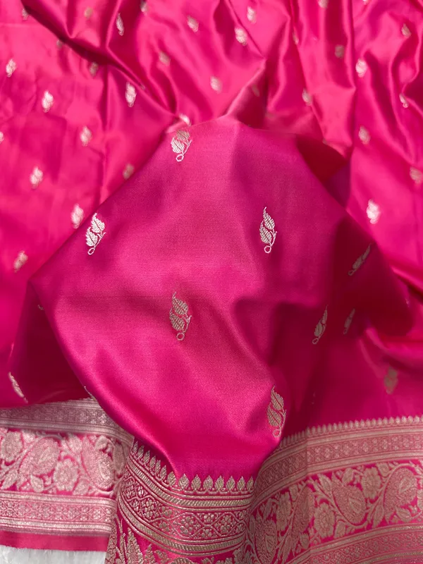 Rani_Pink_Katan_Silk_Banarasi_Saree_With_Traditional_Paisley_Border_And_Subtle_Copper_Zari_Micro_Butis_Copy