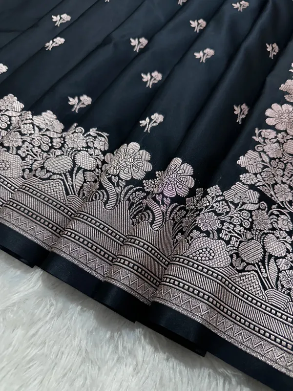 Black_Katan_Silk_Banarasi_Saree_With_Fine_Antique_Copper_Zari_Arch_Bell_Jhallar_Border