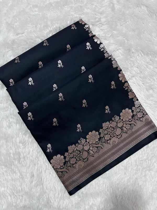 Black_Katan_Silk_Banarasi_Saree_With_Fine_Antique_Copper_Zari_Arch_Bell_Jhallar_Border